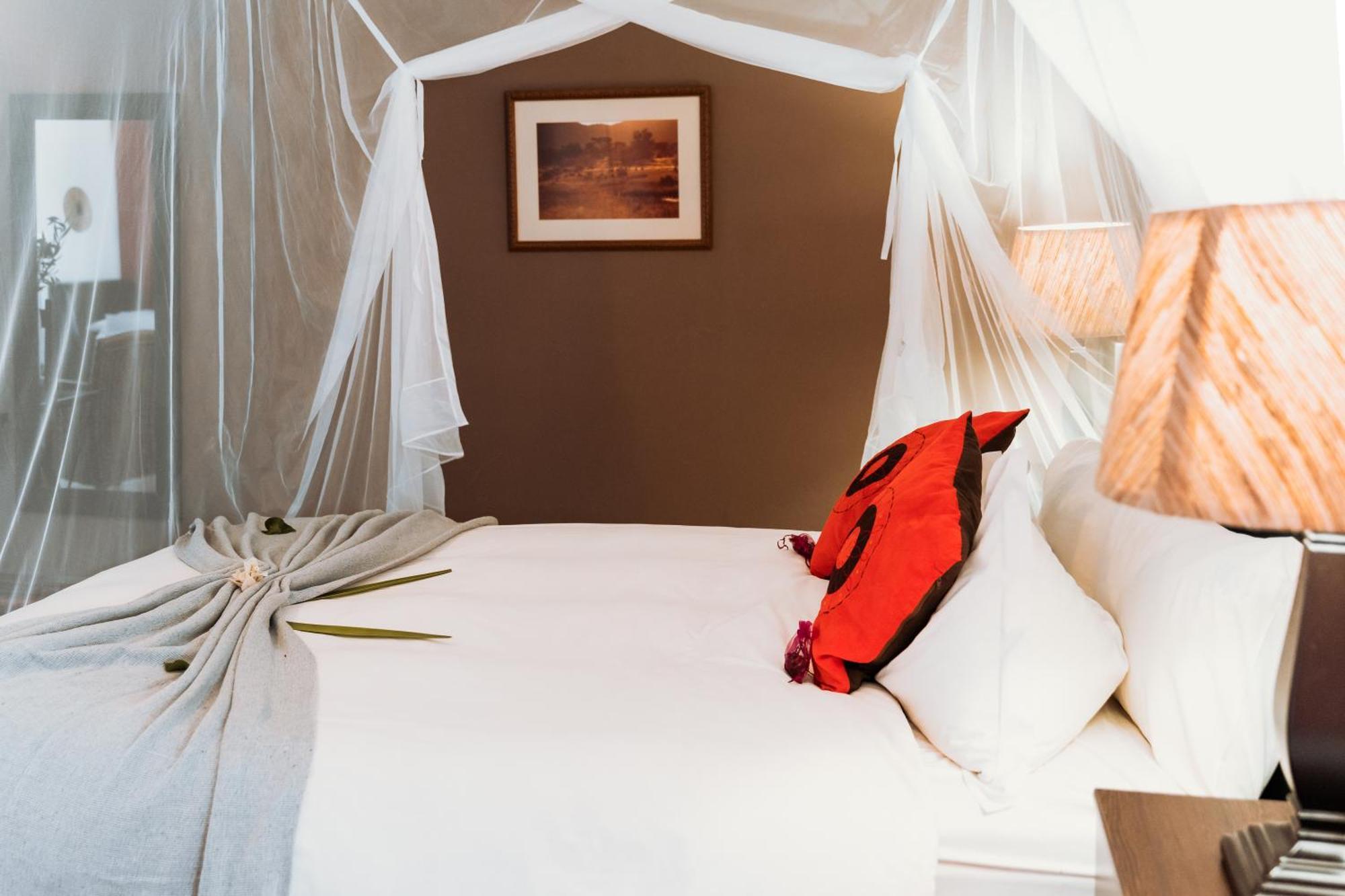 Gabus Safari Lodge Otavi Kültér fotó